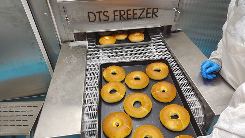 Компания Dingtaisheng вышла на российский рынок AGROPRODMASH, заключив партнерское соглашение со своим единственным местным партнером, компанией Transfaire, для адаптации своего оборудования для быстрой заморозки к потребностям рынка Восточной Европы.